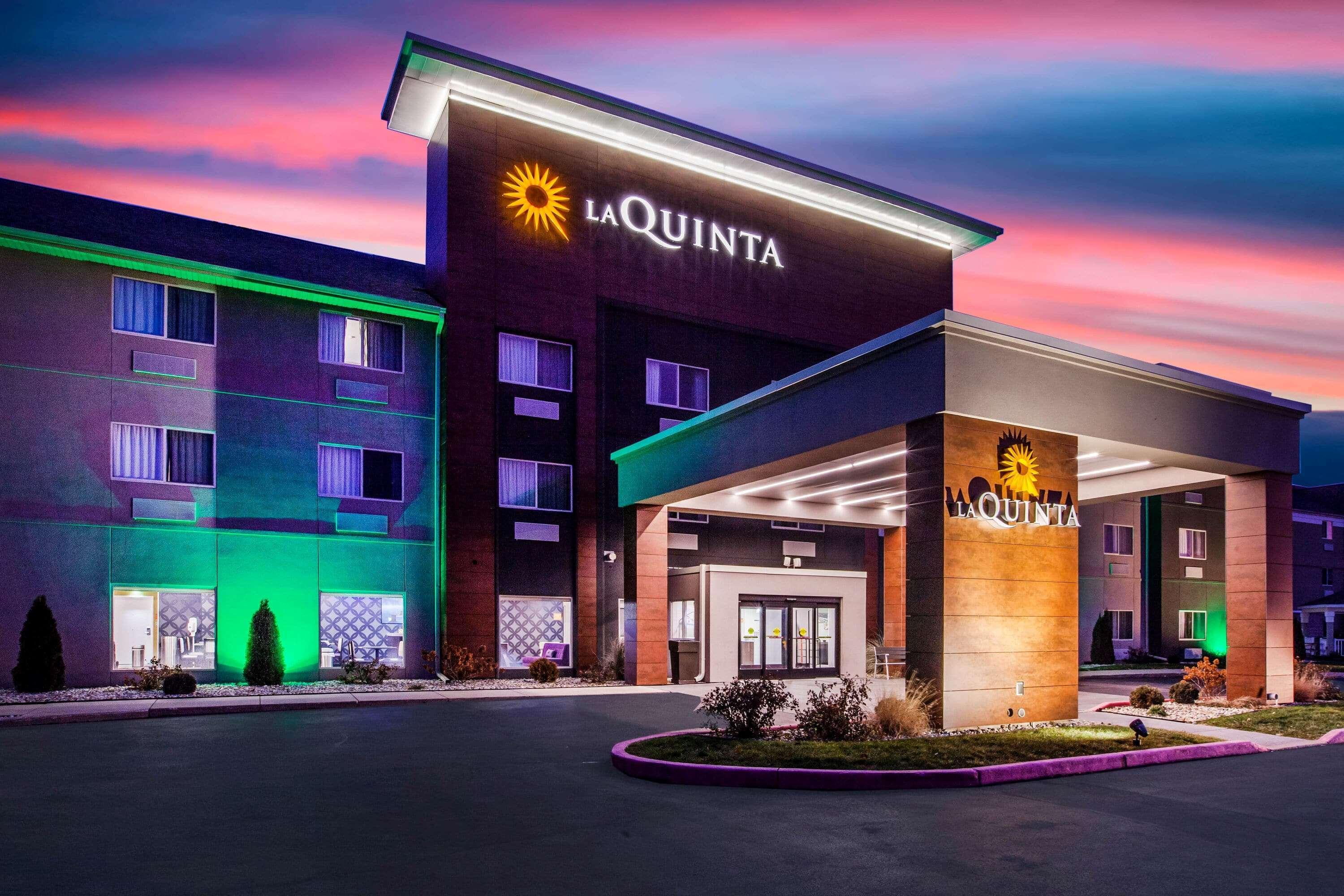 La Quinta And By Wyndham Hotel Elkhart