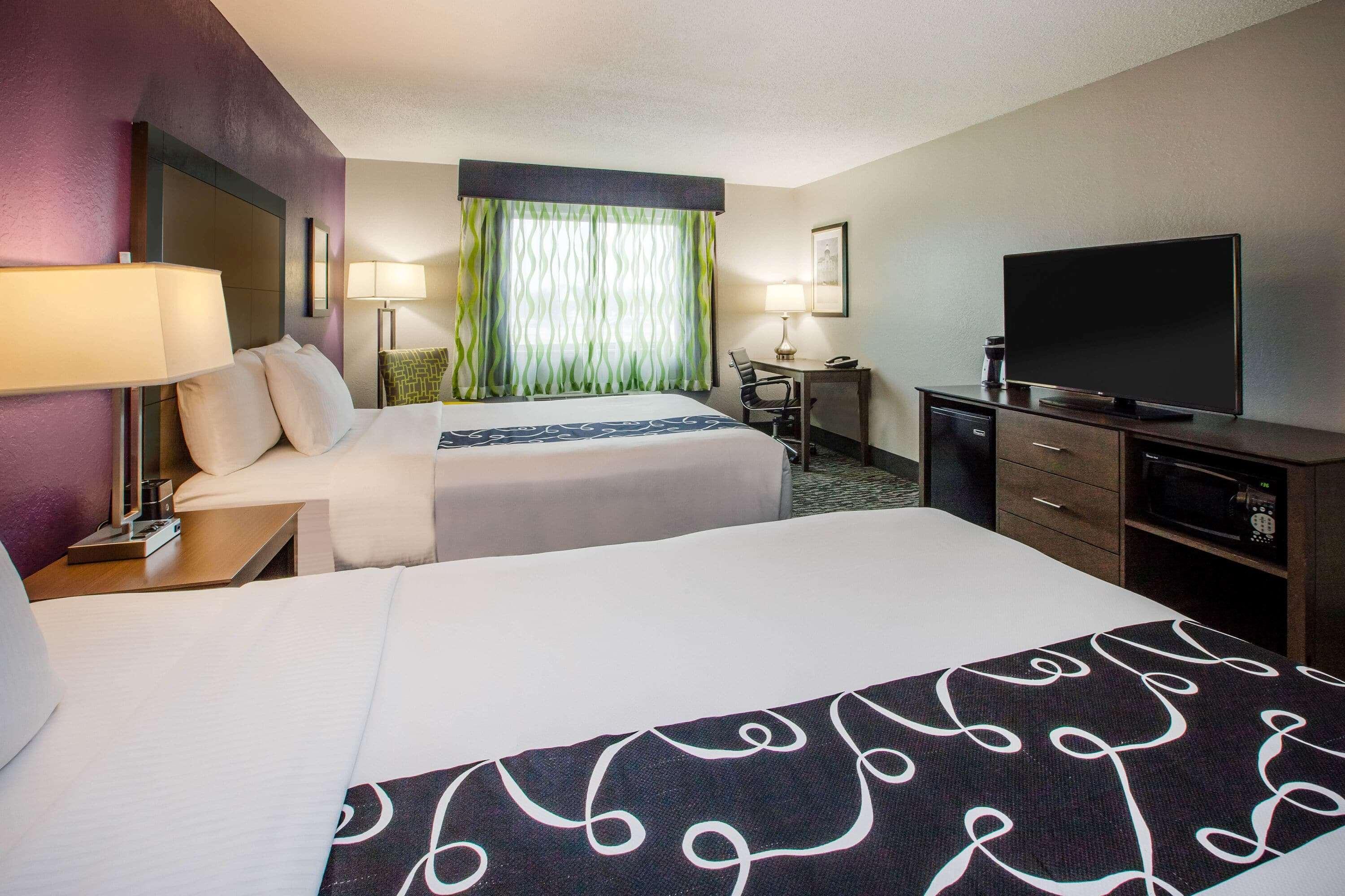 La Quinta And By Wyndham Hotel 3*
