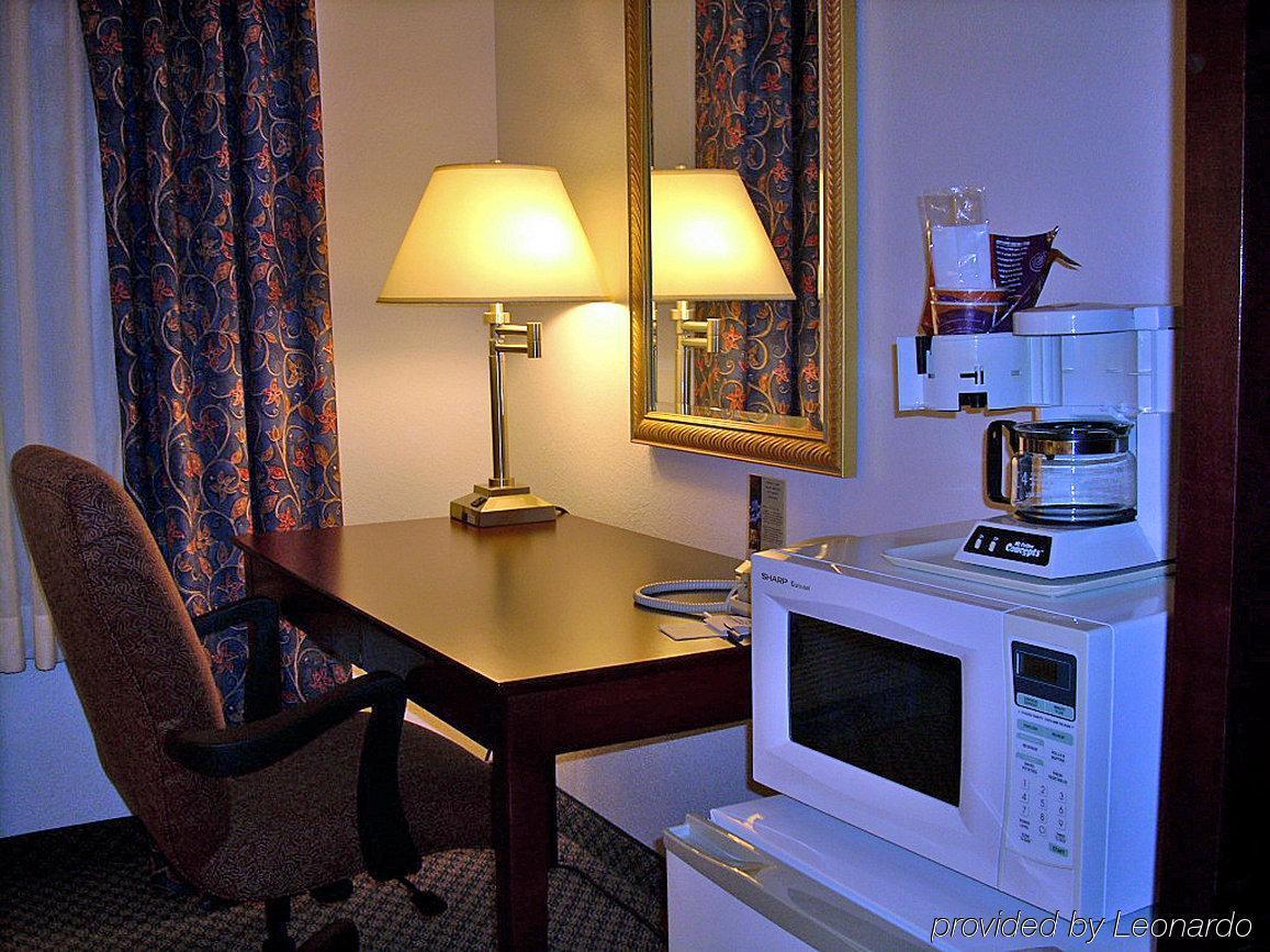 Hotel La Quinta And By Wyndham