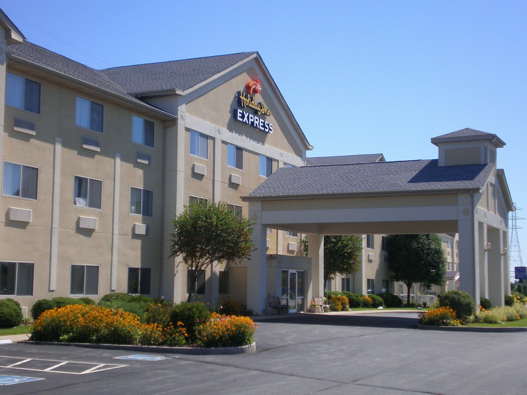 La Quinta And By Wyndham 3* Elkhart